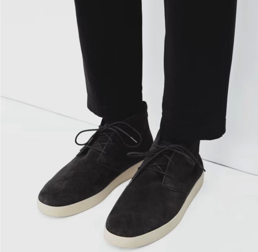 Everlane Desert Chukka Sneaker Boot Pebble Suede Leather Casual Black NIB 7.5